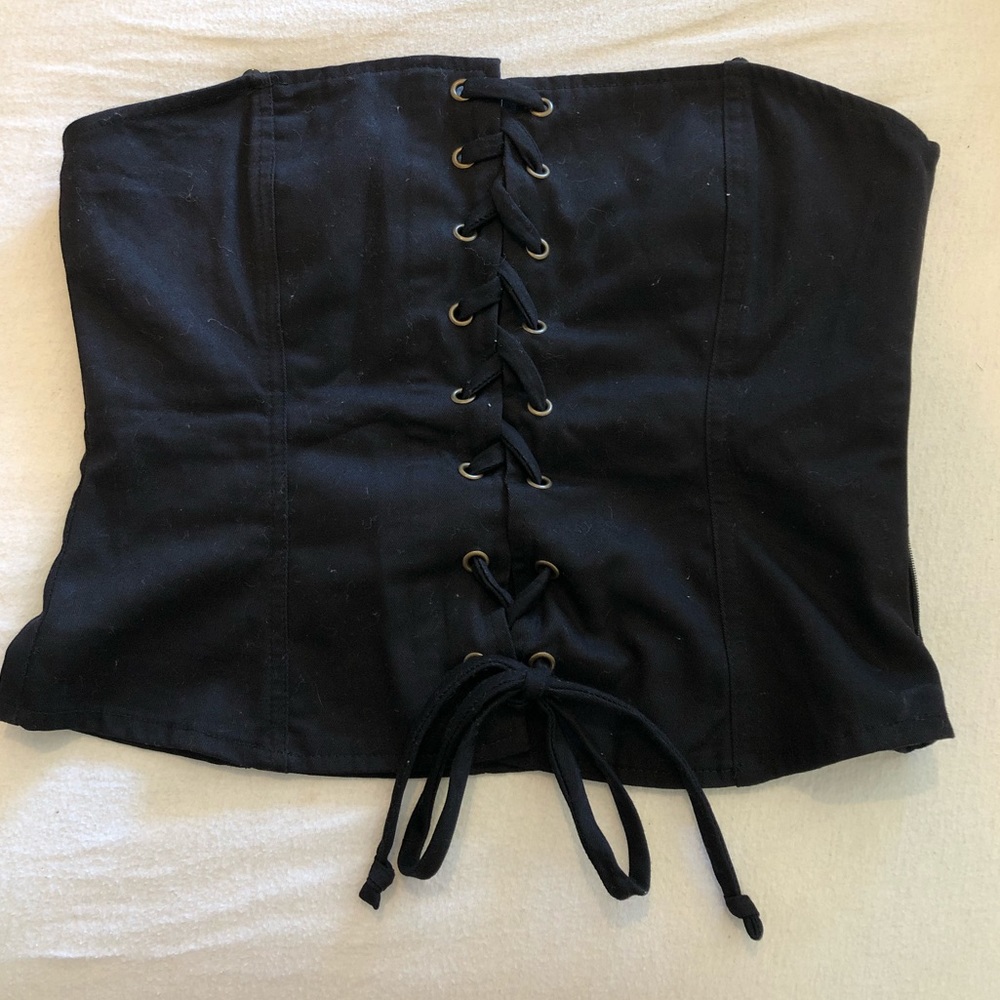 Black Lace Up Crop Top✨